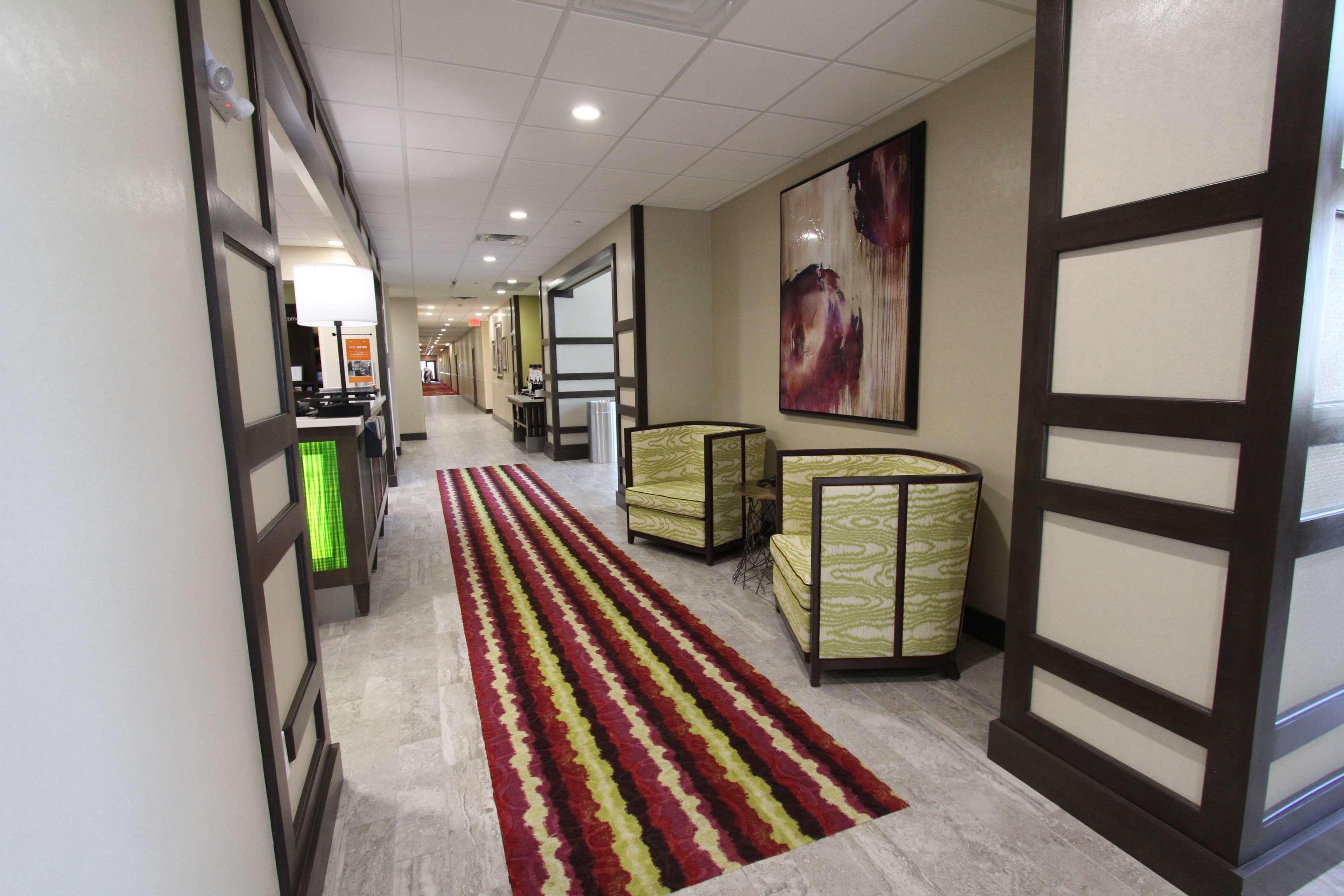 Hampton Inn & Suites Dallas Market Center Exteriér fotografie